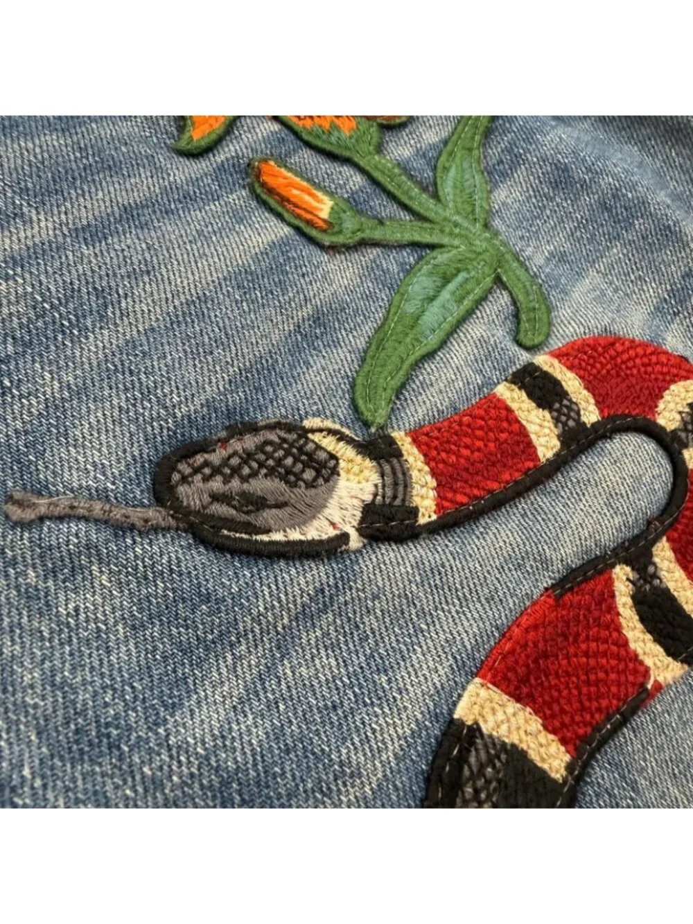 Gucci Logo Leather Patch Snake Embroidery Button Fly Denim Pants Blue 30